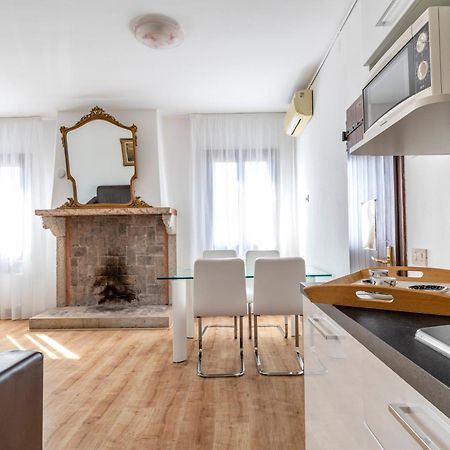 Ca' Dei Carmini Apartment Venice Exterior photo