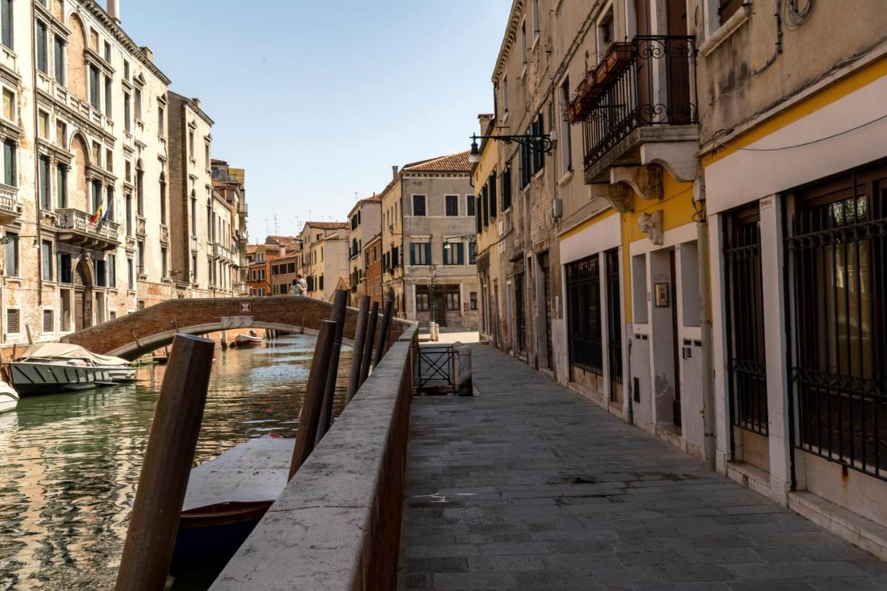 Ca' Dei Carmini Apartment Venice Exterior photo