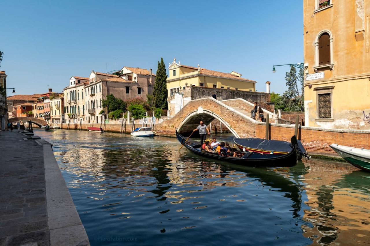 Ca' Dei Carmini Apartment Venice Exterior photo