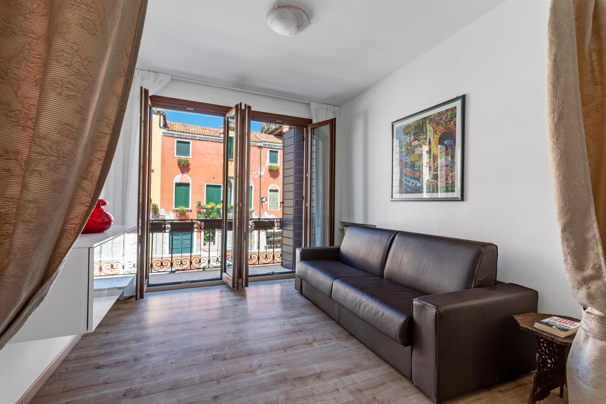 Ca' Dei Carmini Apartment Venice Room photo