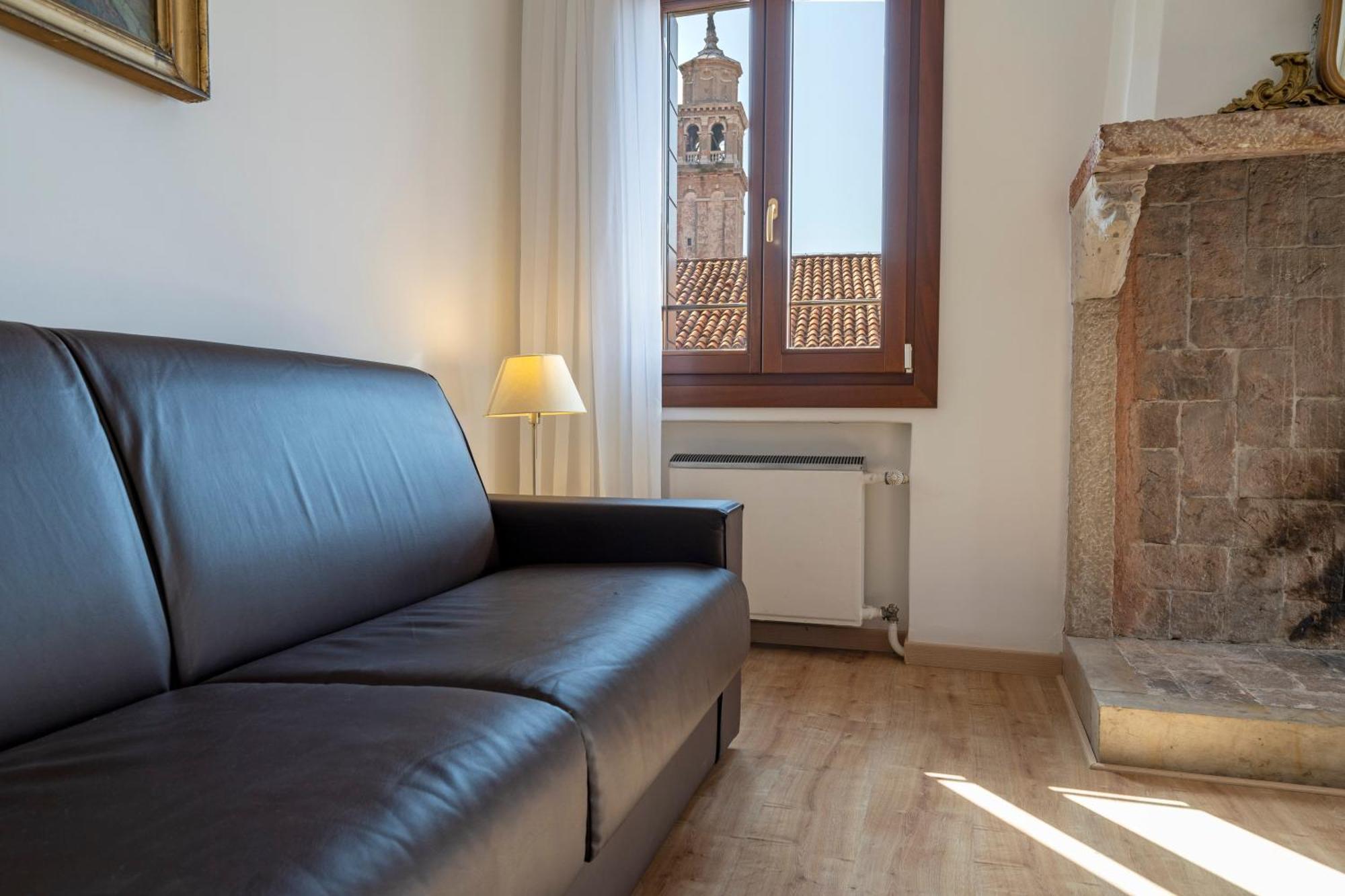 Ca' Dei Carmini Apartment Venice Room photo